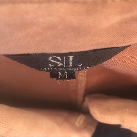 S L Studio London Woman’s Medium Long Sleeved - Picture 3 of 7